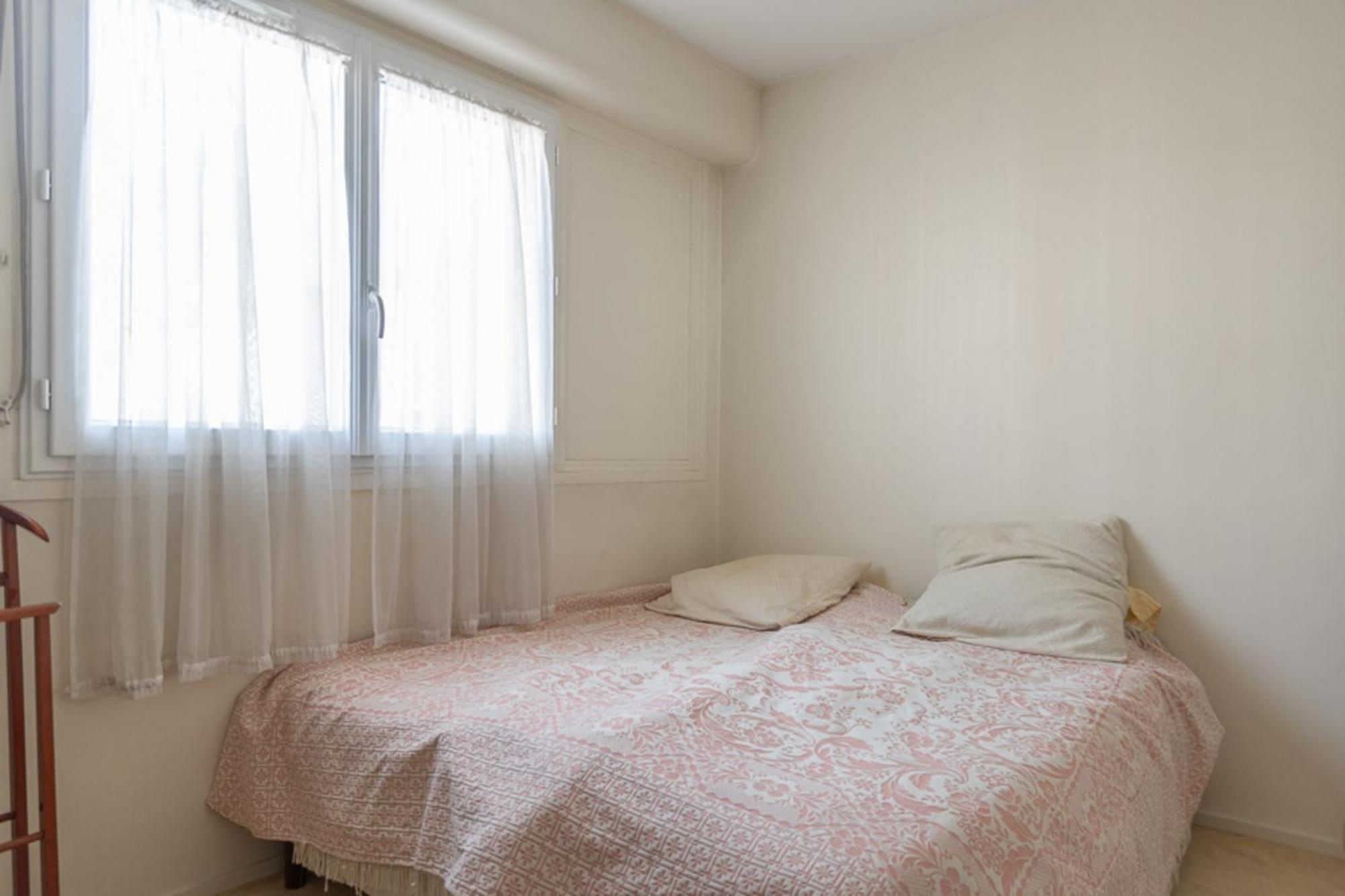Апартаменты Lovely 66 M 2 Steps From The City Center Булонь-Бийанкур Экстерьер фото