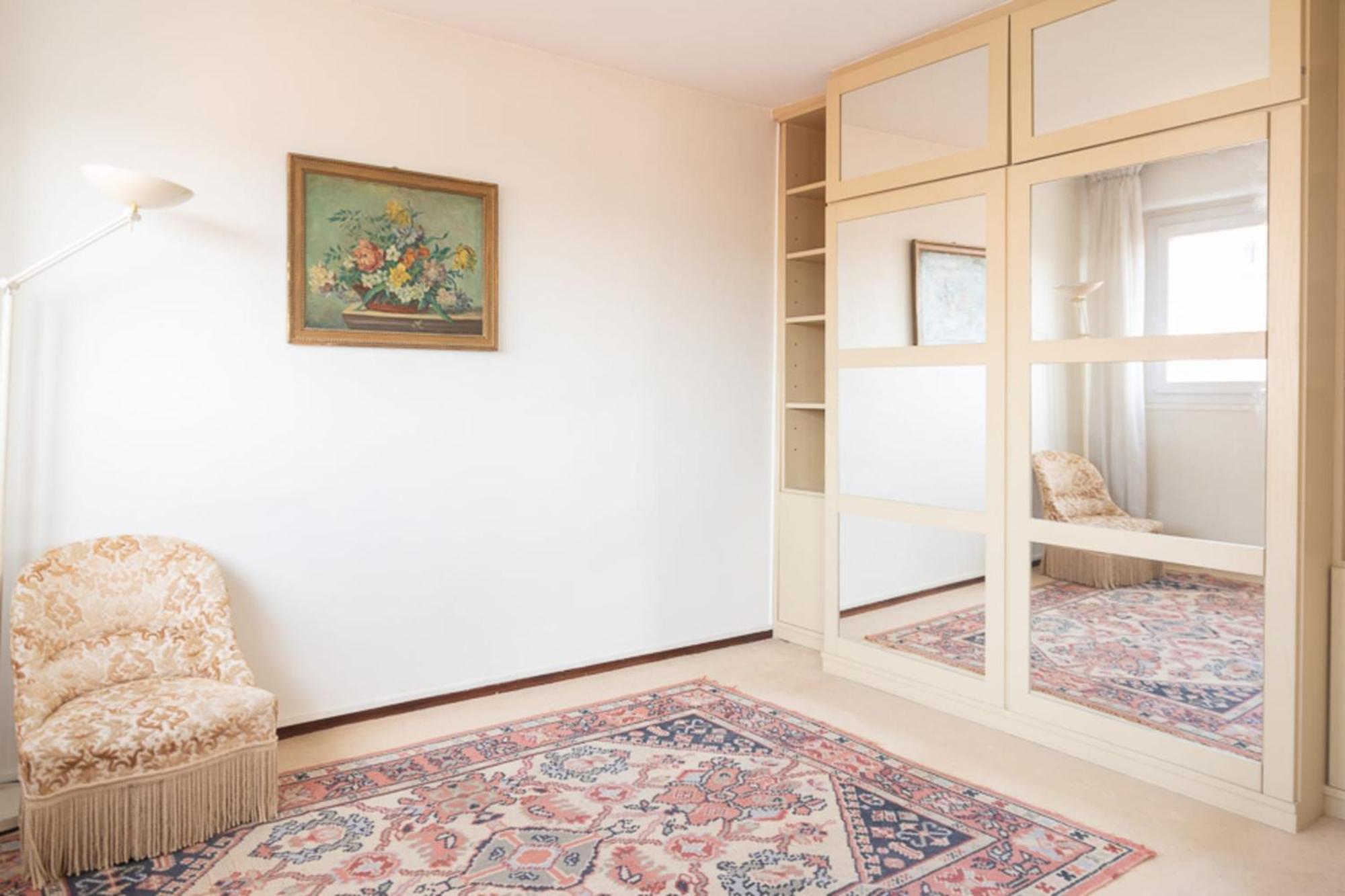 Апартаменты Lovely 66 M 2 Steps From The City Center Булонь-Бийанкур Экстерьер фото